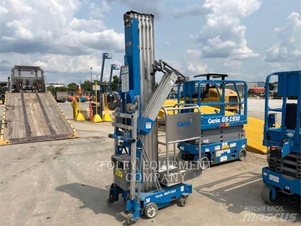 Genie AWP36SDC Nožnicové zdvíhacie plošiny