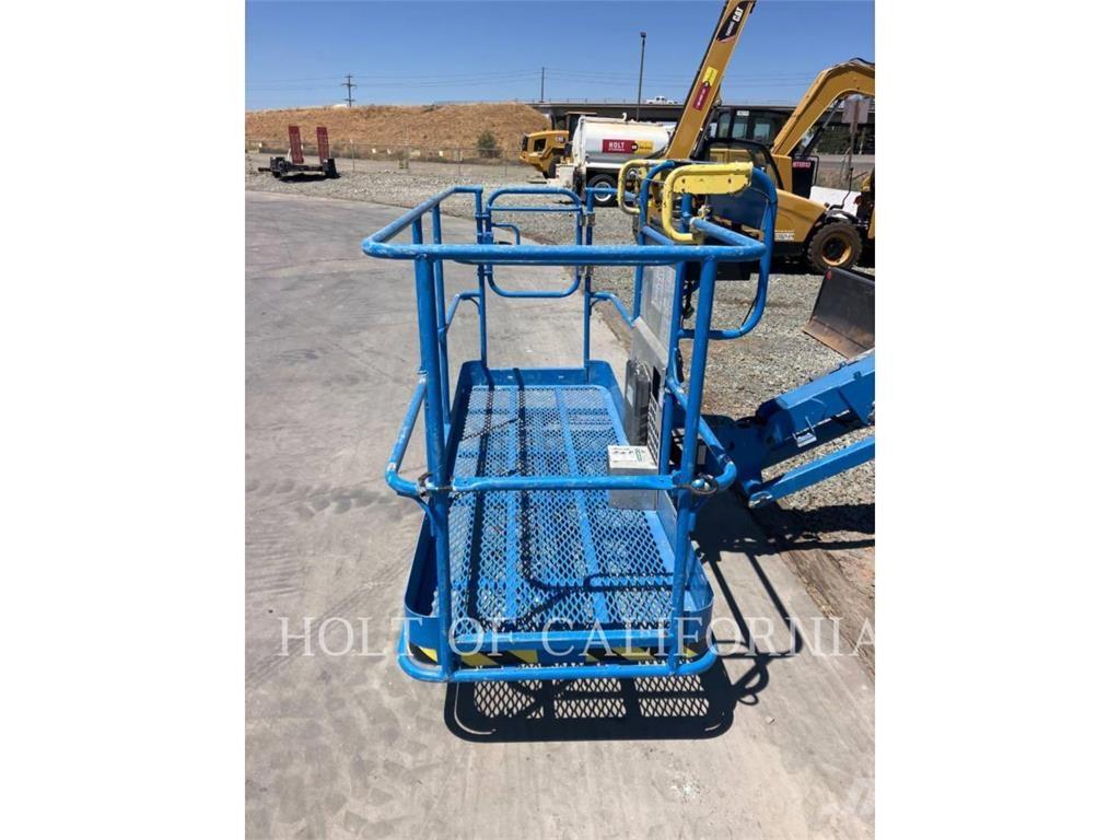 Genie BOOM S45 Kĺbové plošiny