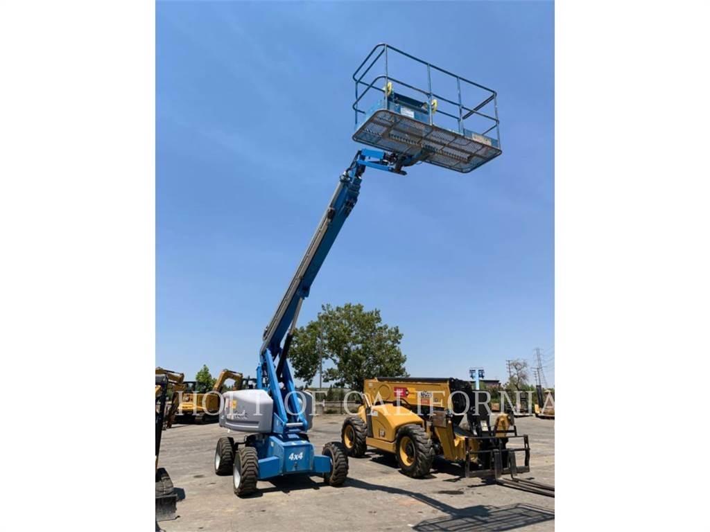 Genie BOOM S65 Kĺbové plošiny