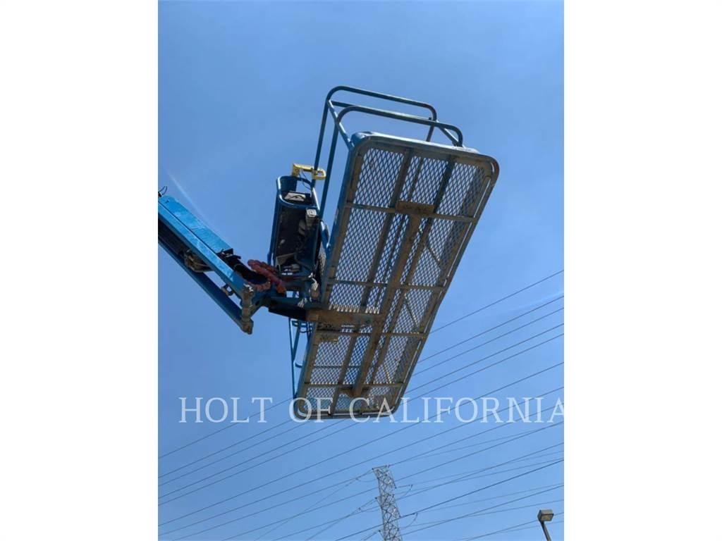 Genie BOOM S65 Kĺbové plošiny