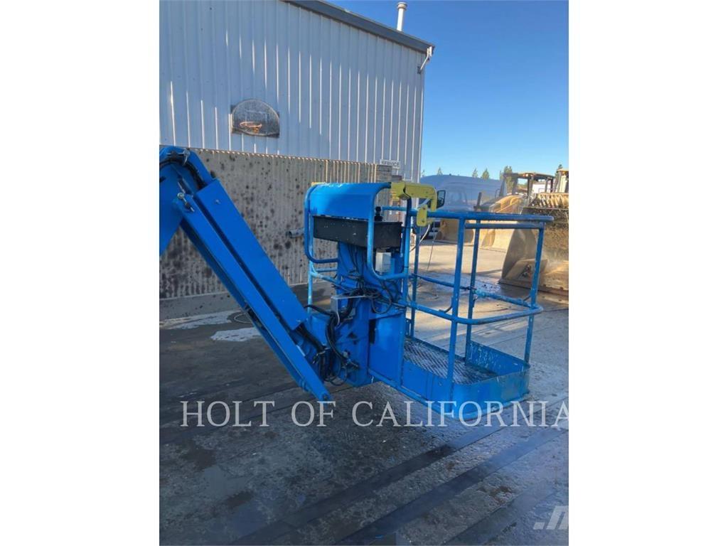 Genie BOOM Z45 Kĺbové plošiny