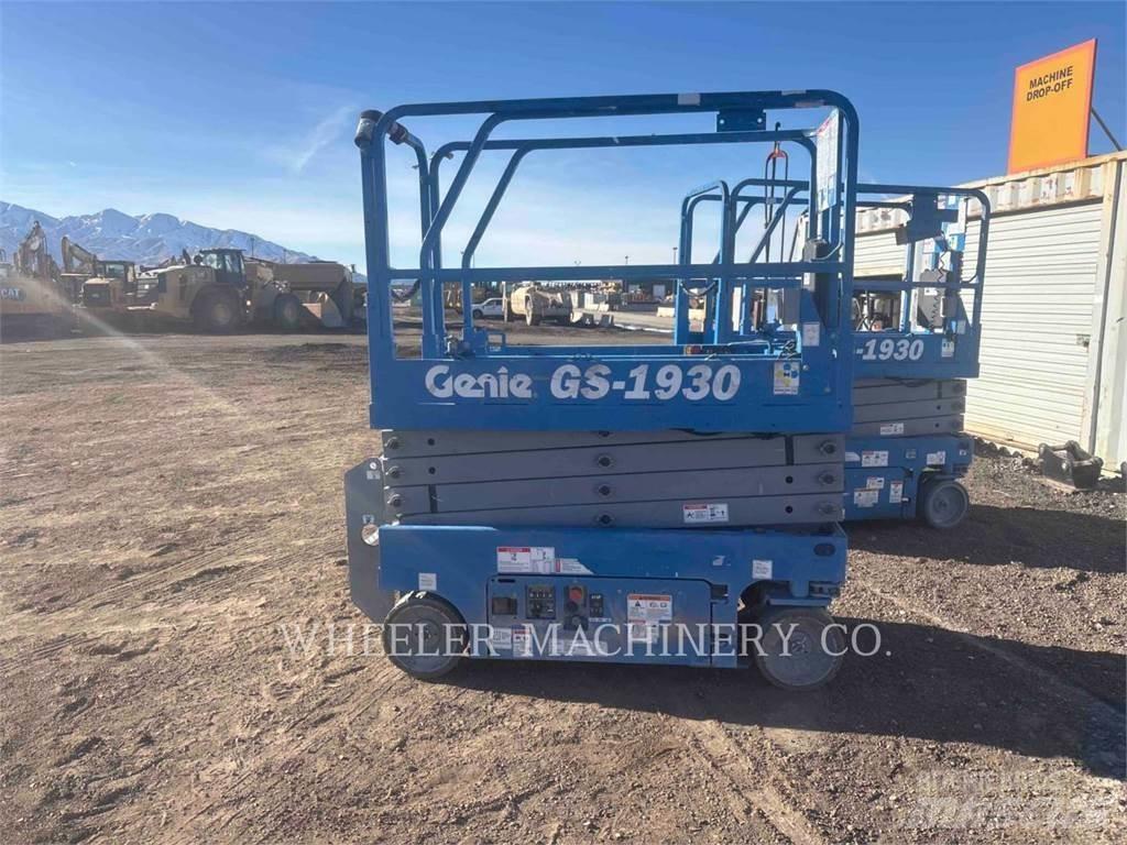 Genie GS1930 Nožnicové zdvíhacie plošiny