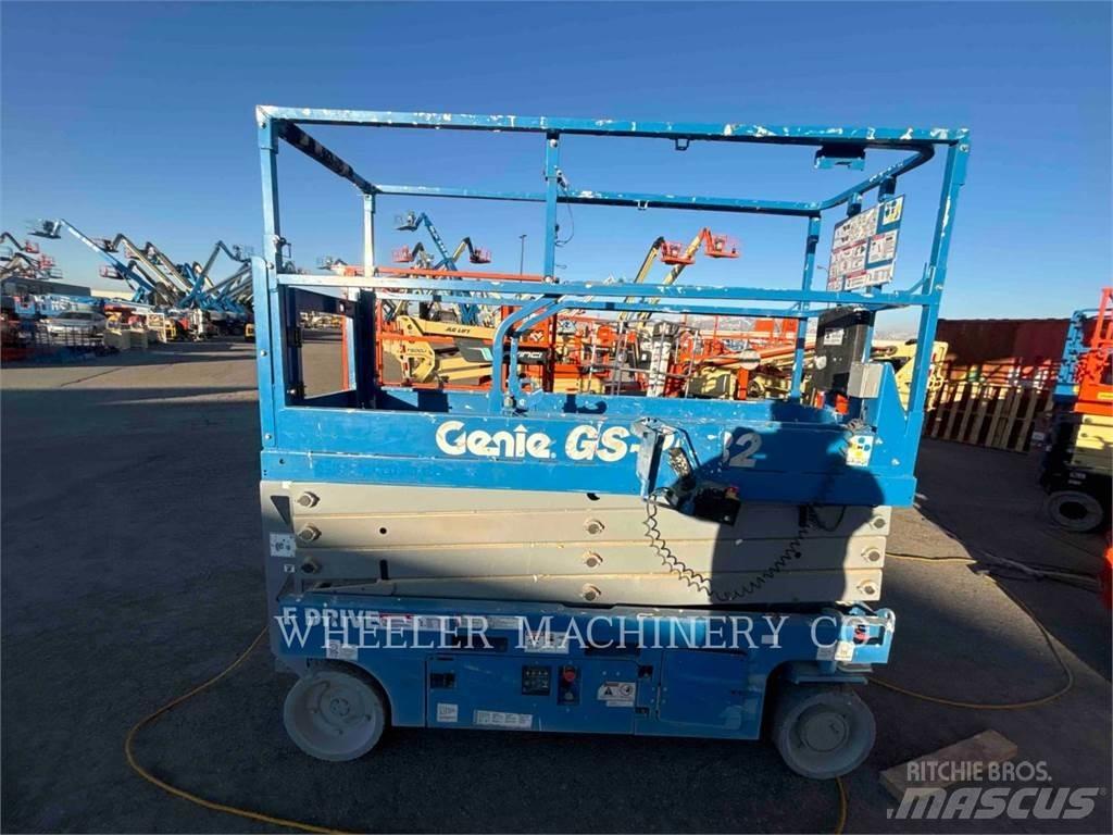 Genie GS2632 Nožnicové zdvíhacie plošiny