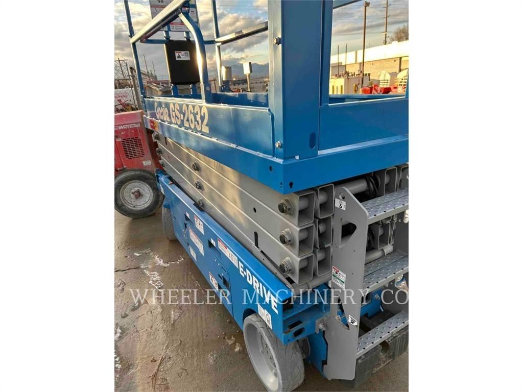 Genie GS2632 Nožnicové zdvíhacie plošiny