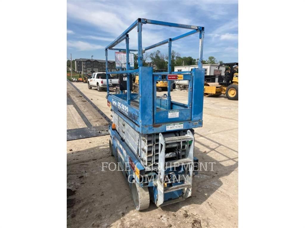 Genie GS2632 Nožnicové zdvíhacie plošiny
