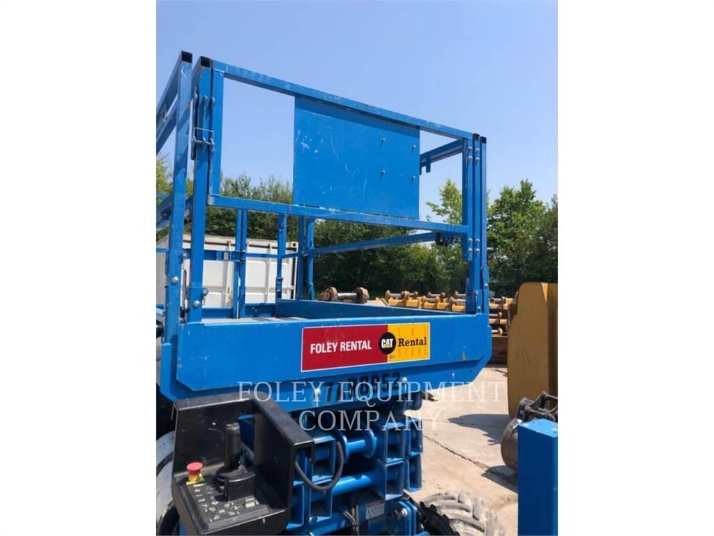 Genie GS2669RTGO Nožnicové zdvíhacie plošiny