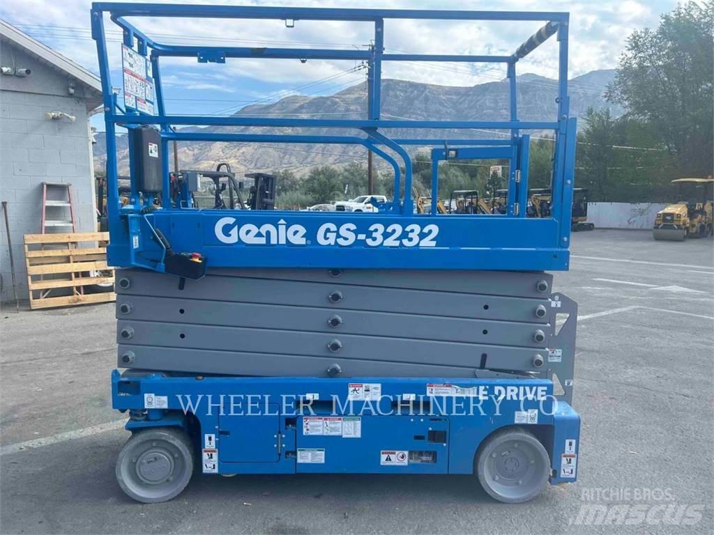 Genie GS3232 Nožnicové zdvíhacie plošiny