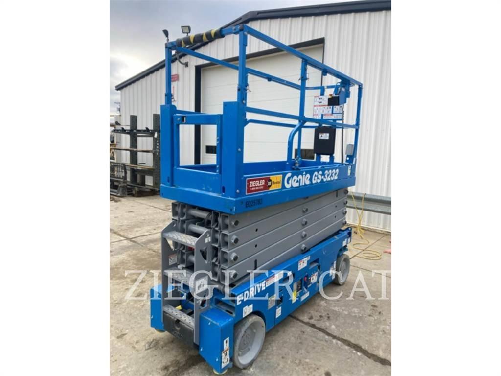 Genie GS3232 Nožnicové zdvíhacie plošiny