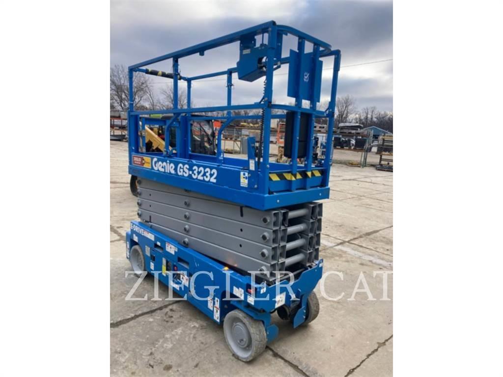 Genie GS3232 Nožnicové zdvíhacie plošiny