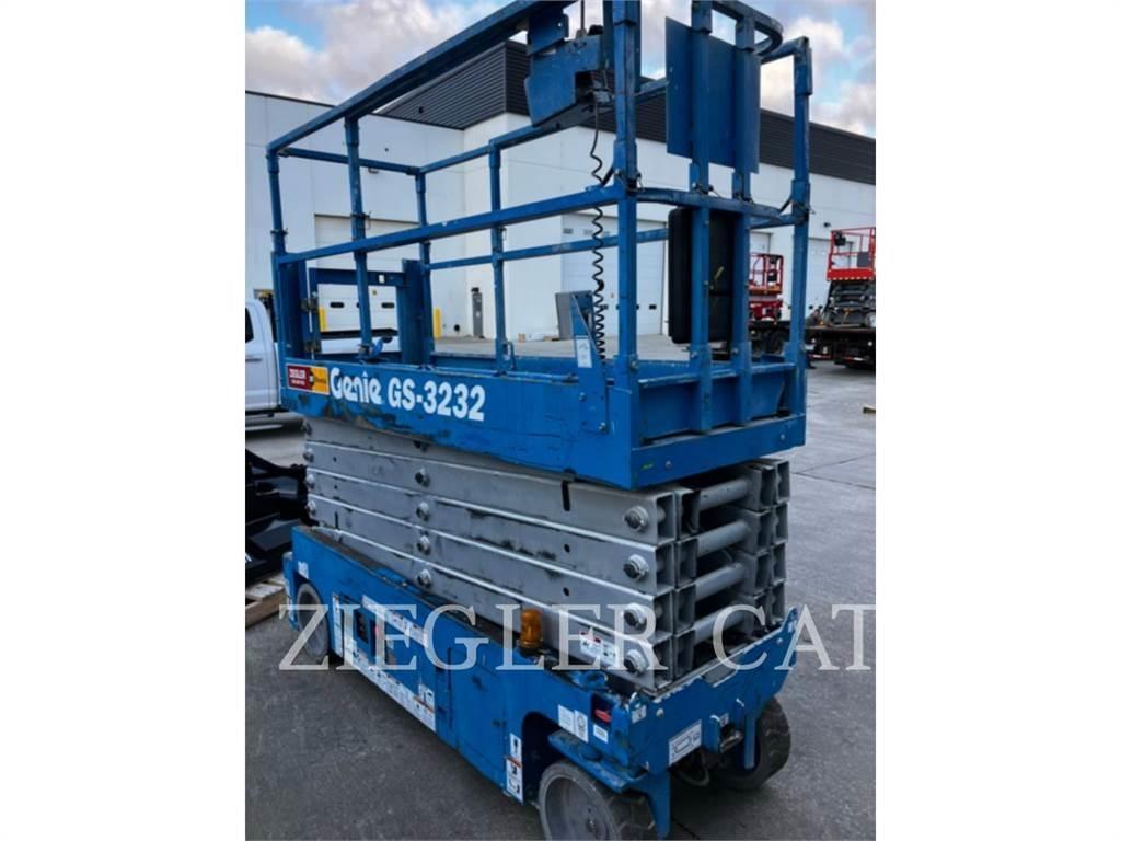 Genie GS3232 Nožnicové zdvíhacie plošiny