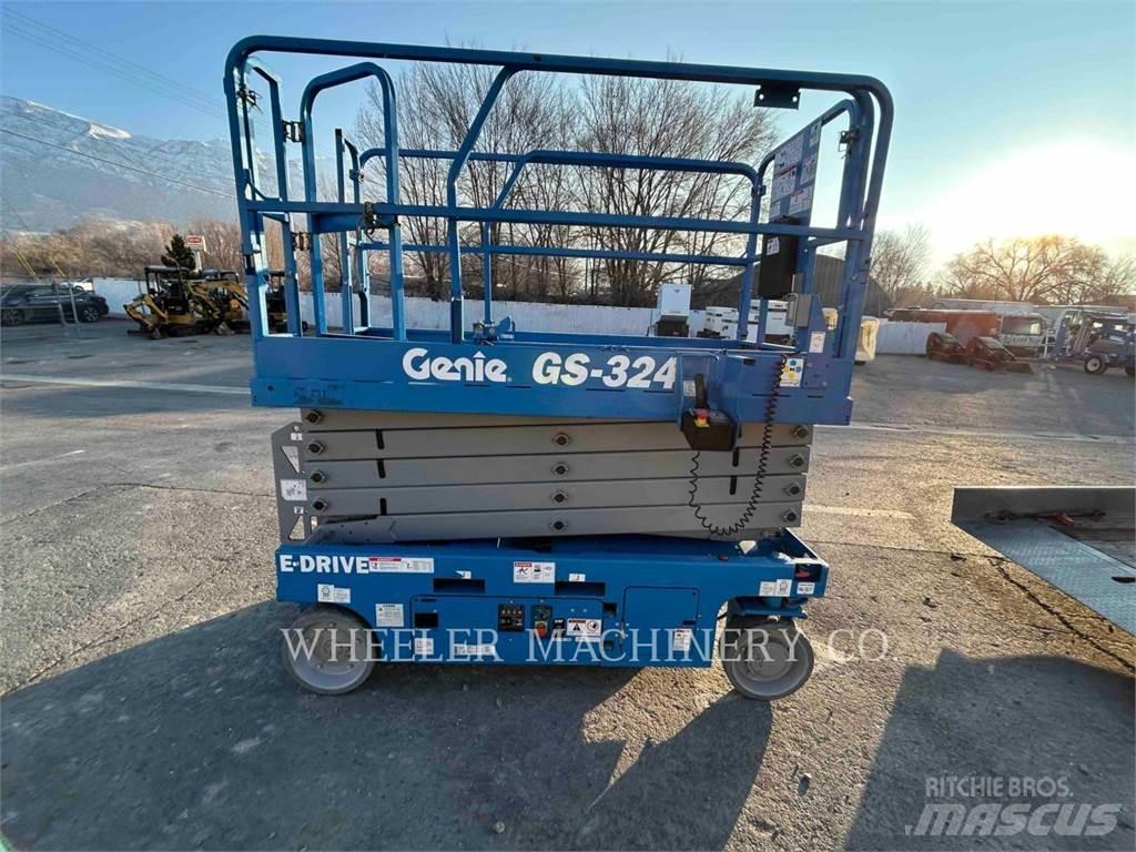 Genie GS3246 Nožnicové zdvíhacie plošiny