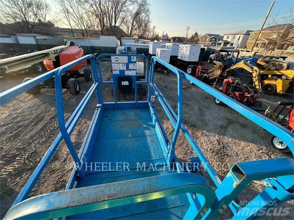 Genie GS3246 Nožnicové zdvíhacie plošiny