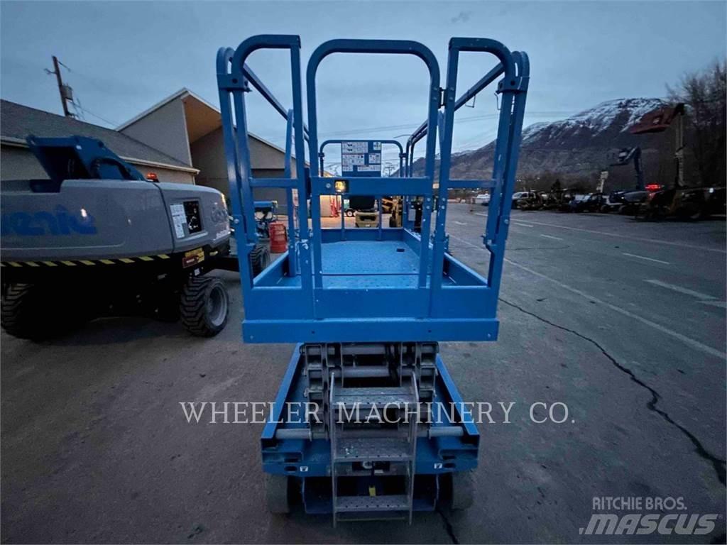 Genie GS3246 Nožnicové zdvíhacie plošiny