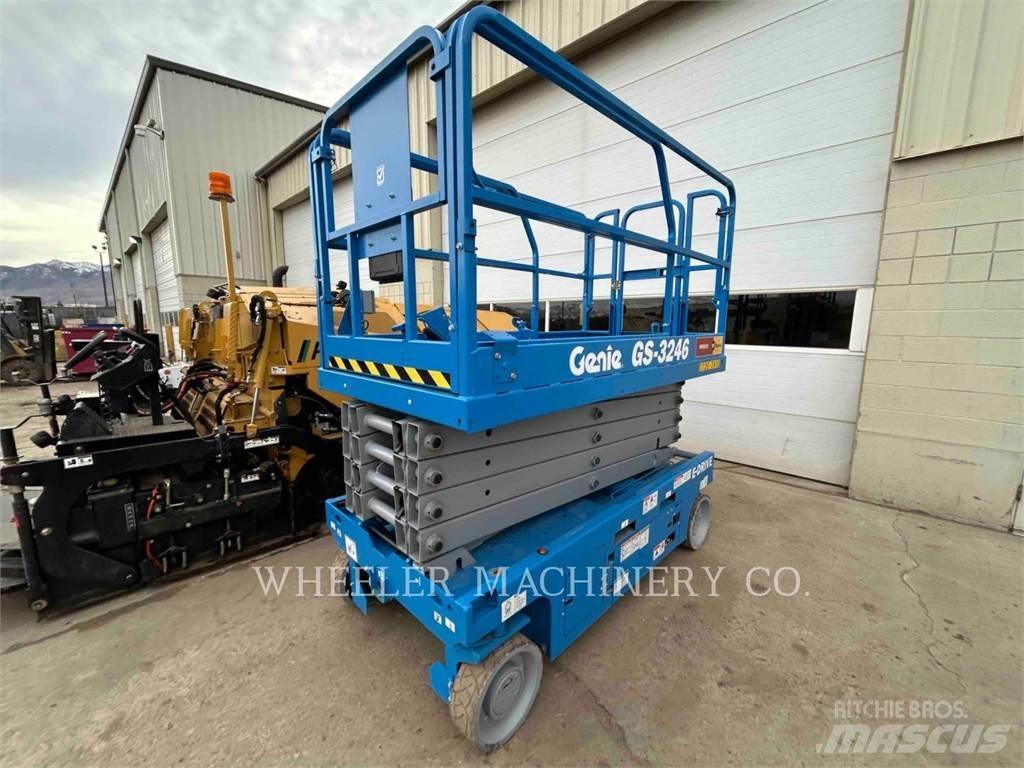 Genie GS3246 Nožnicové zdvíhacie plošiny