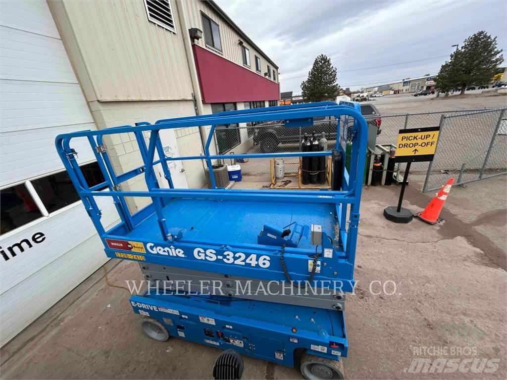 Genie GS3246 Nožnicové zdvíhacie plošiny