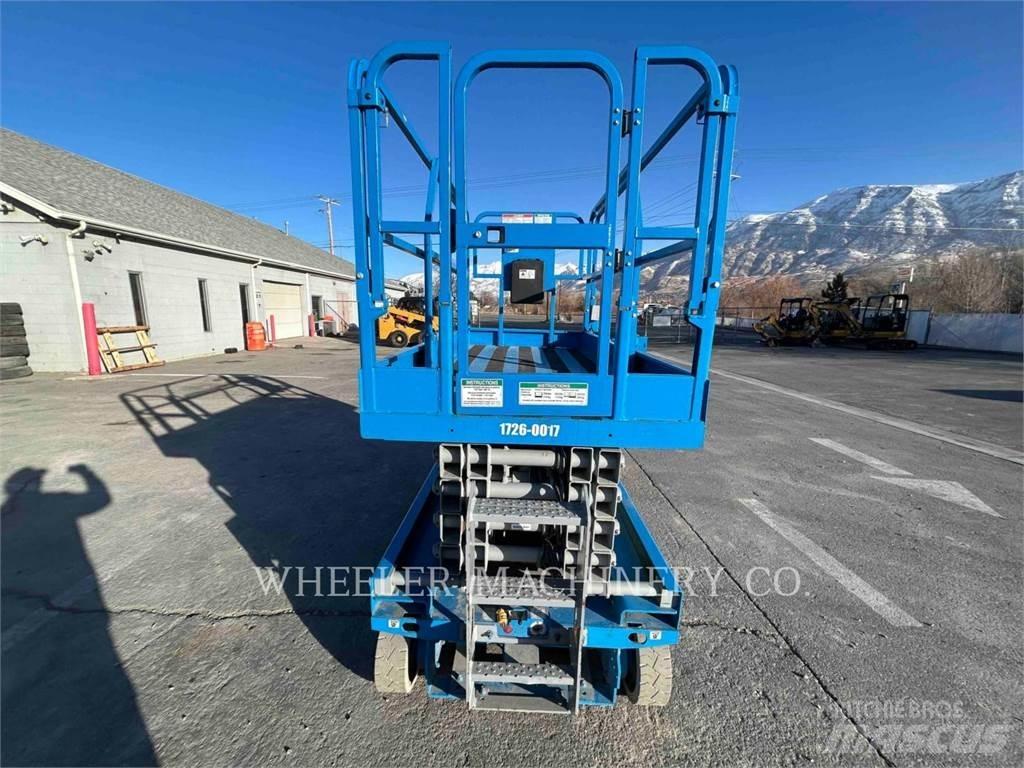 Genie GS3246 Nožnicové zdvíhacie plošiny