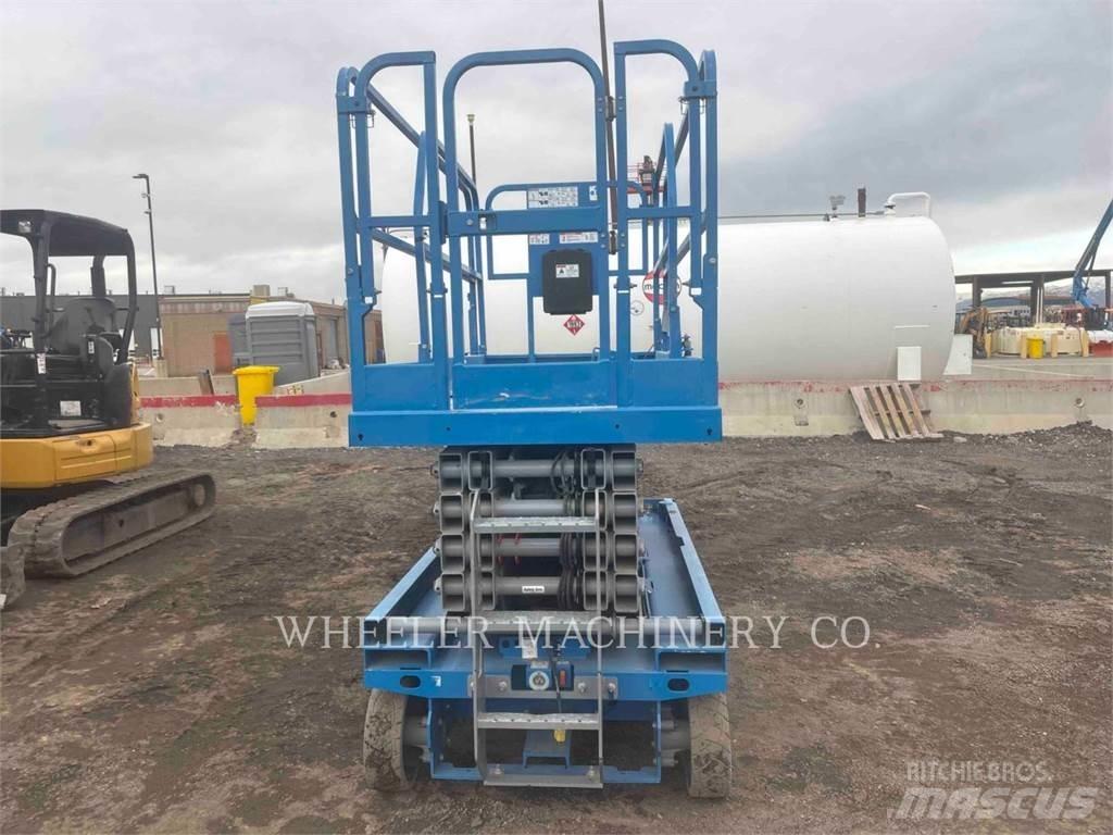 Genie GS3246 Nožnicové zdvíhacie plošiny