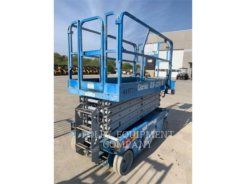 Genie GS3246 Nožnicové zdvíhacie plošiny