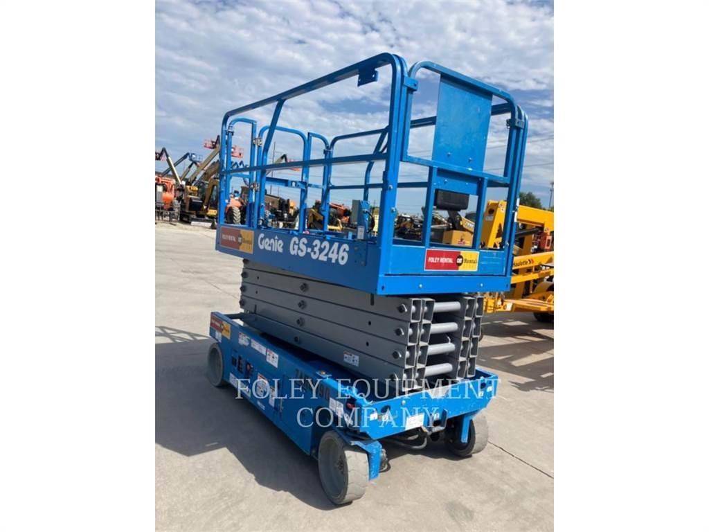 Genie GS3246 Nožnicové zdvíhacie plošiny
