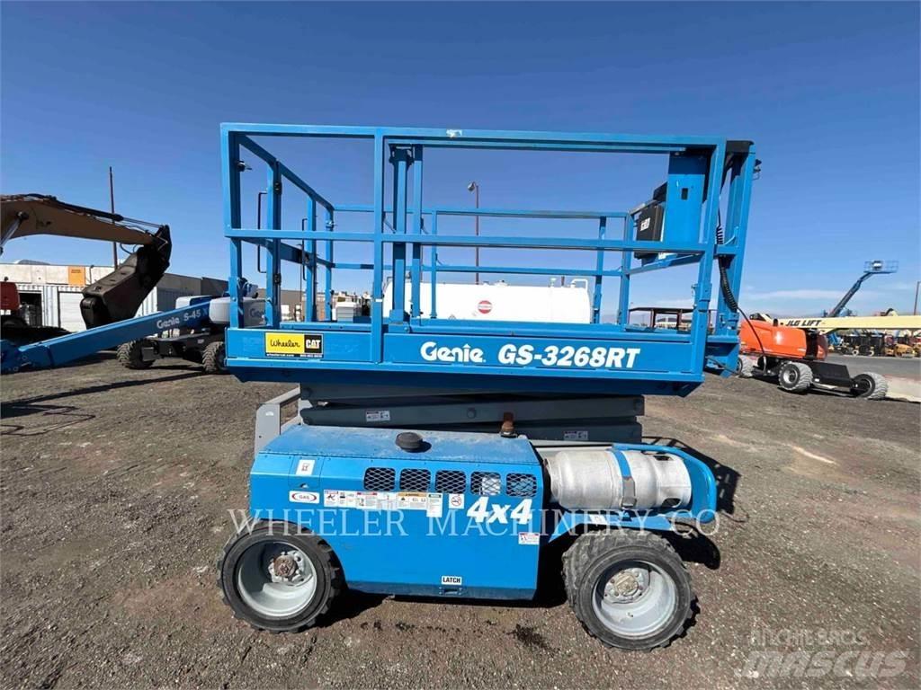 Genie GS3268 RT Nožnicové zdvíhacie plošiny
