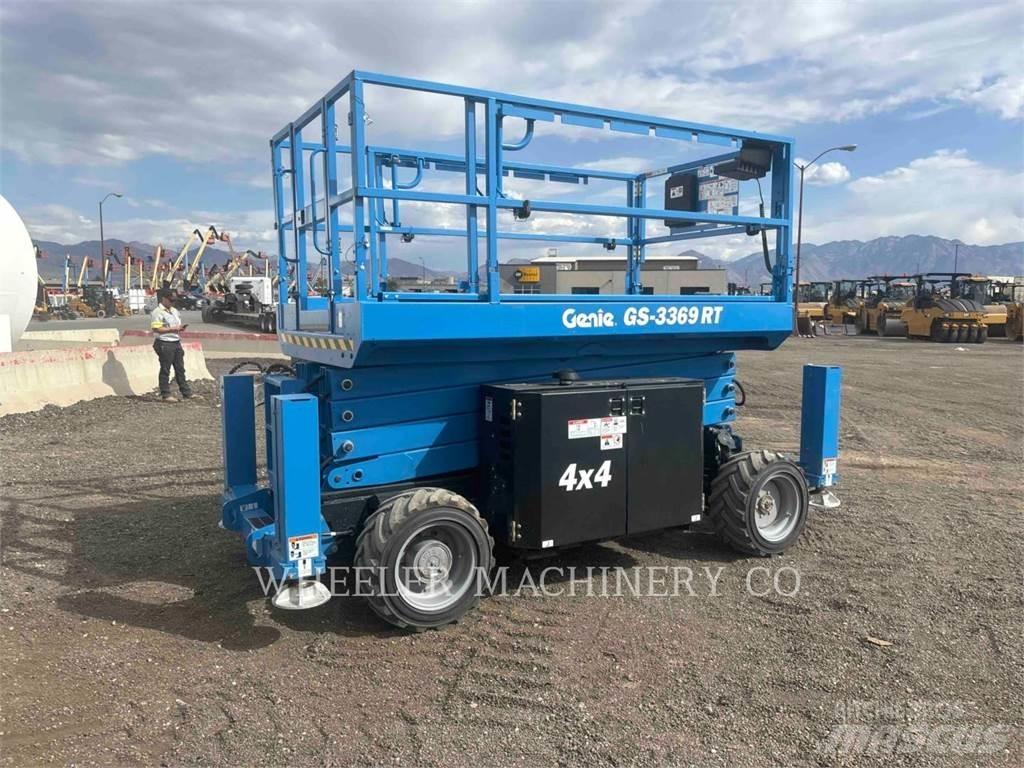 Genie GS3369 RT Nožnicové zdvíhacie plošiny