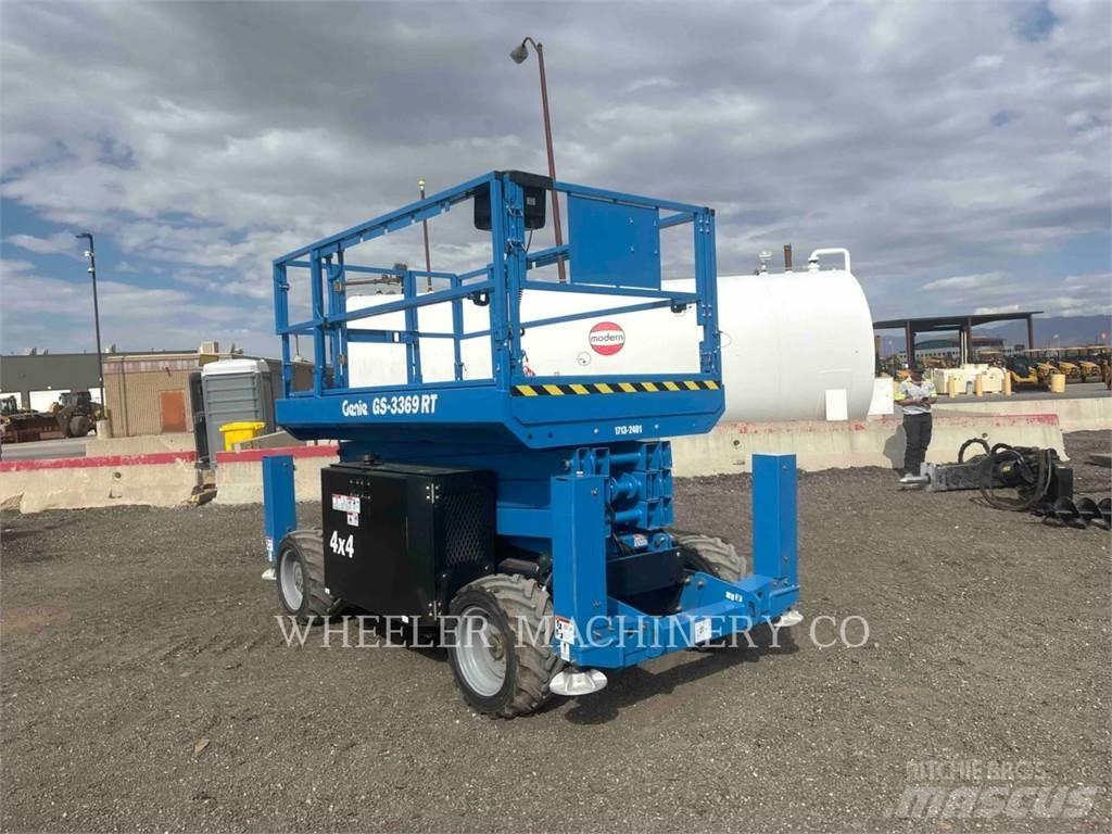 Genie GS3369 RT Nožnicové zdvíhacie plošiny