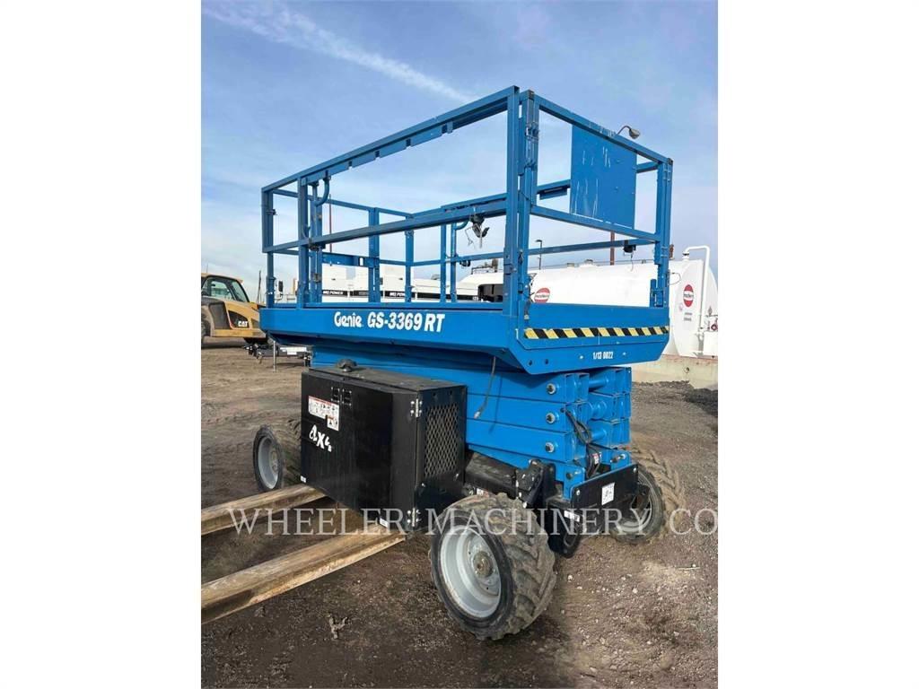 Genie GS3369 RT Nožnicové zdvíhacie plošiny