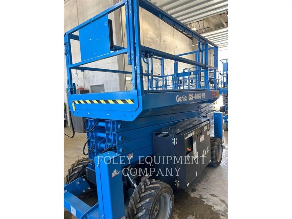 Genie GS4069RTDO Nožnicové zdvíhacie plošiny
