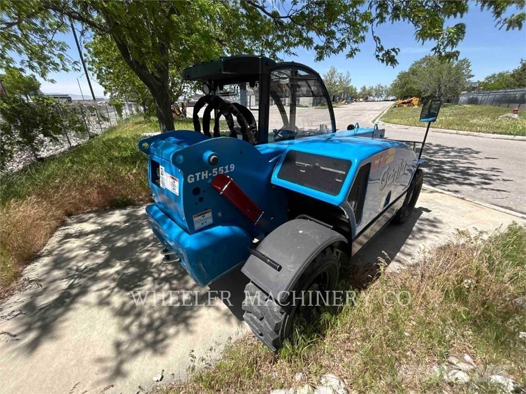 Genie GTH-5519 Teleskopické manipulátory