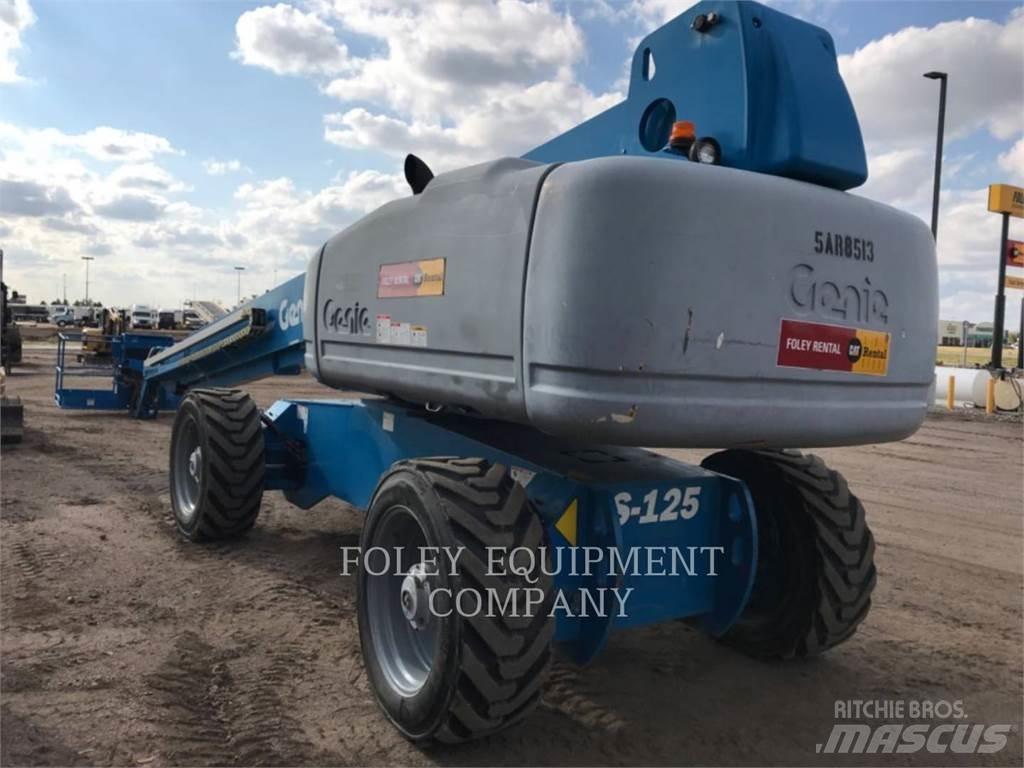 Genie S125D4W Kĺbové plošiny