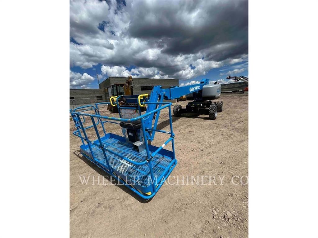 Genie S45XC Kĺbové plošiny