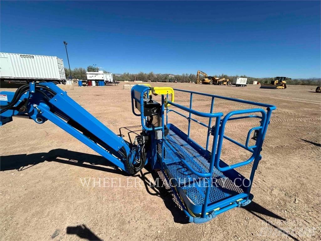 Genie S45XC Kĺbové plošiny