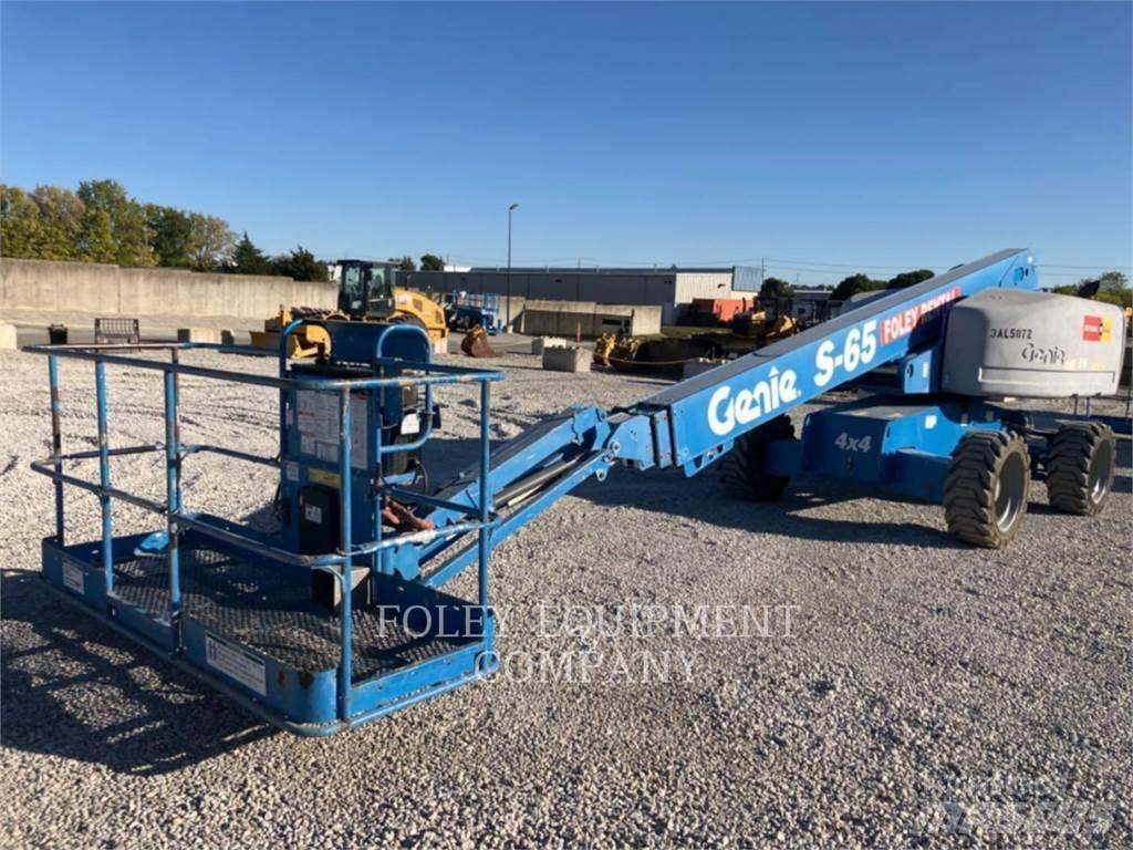 Genie S65D4W Kĺbové plošiny