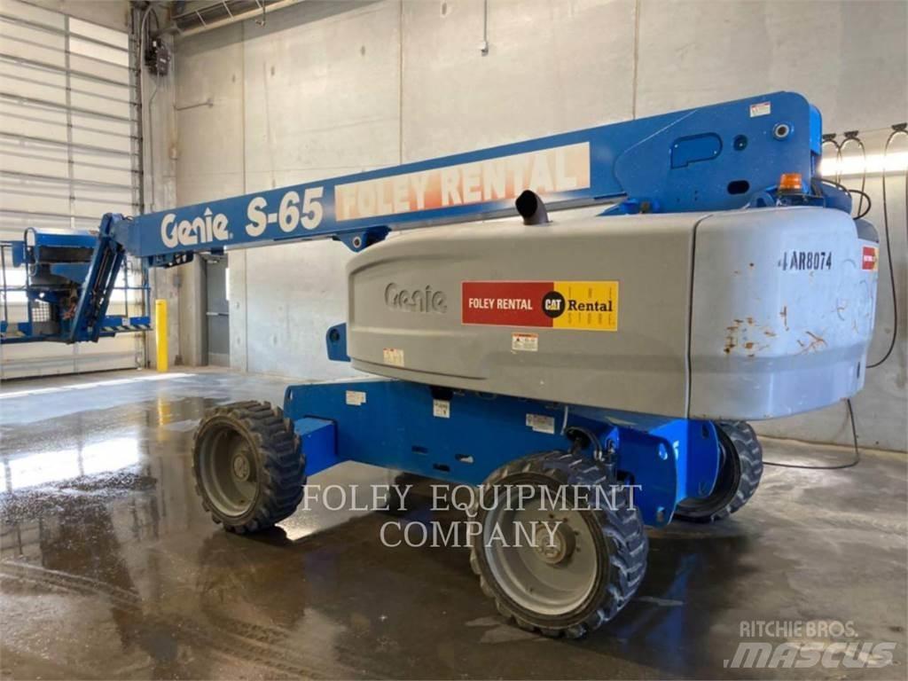 Genie S65G4W Kĺbové plošiny