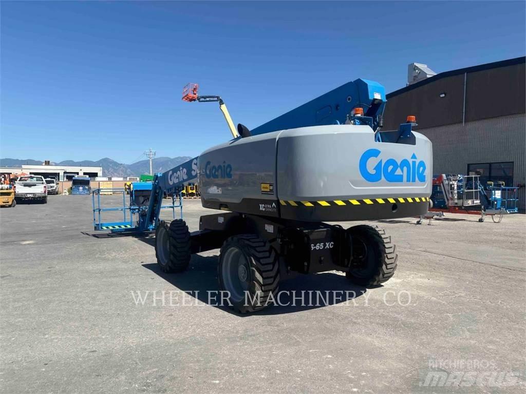 Genie S65XC Kĺbové plošiny