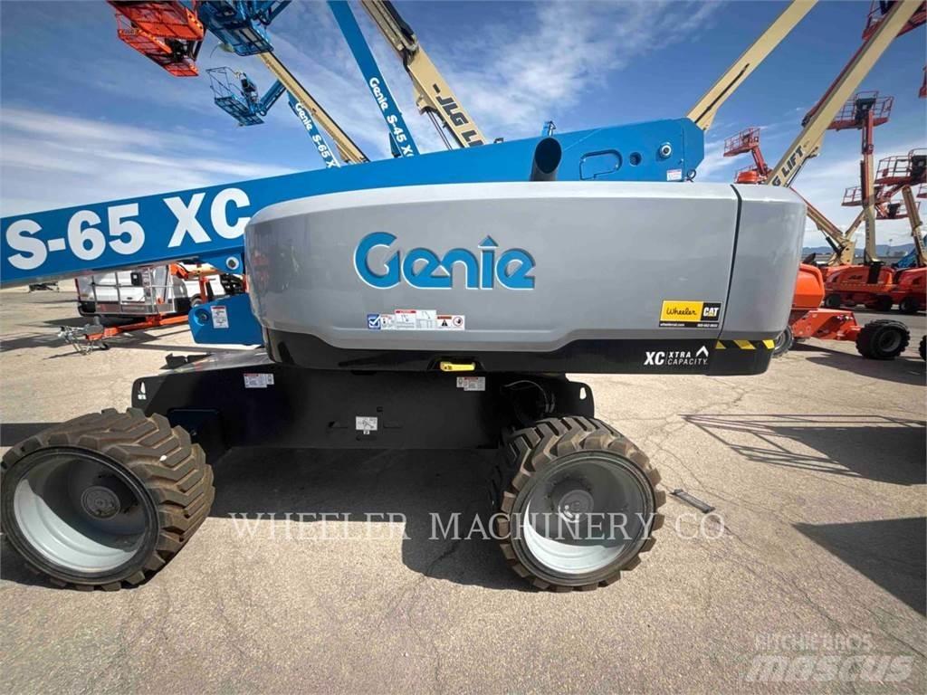 Genie S65XC Kĺbové plošiny