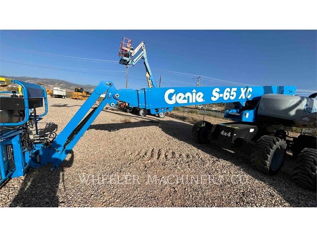 Genie S65XC Kĺbové plošiny