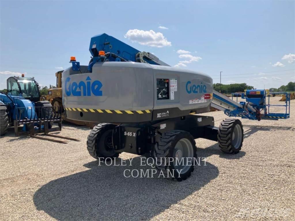 Genie S65XCD4W Kĺbové plošiny
