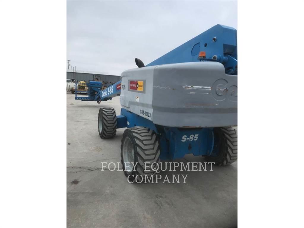 Genie S85D4W Kĺbové plošiny