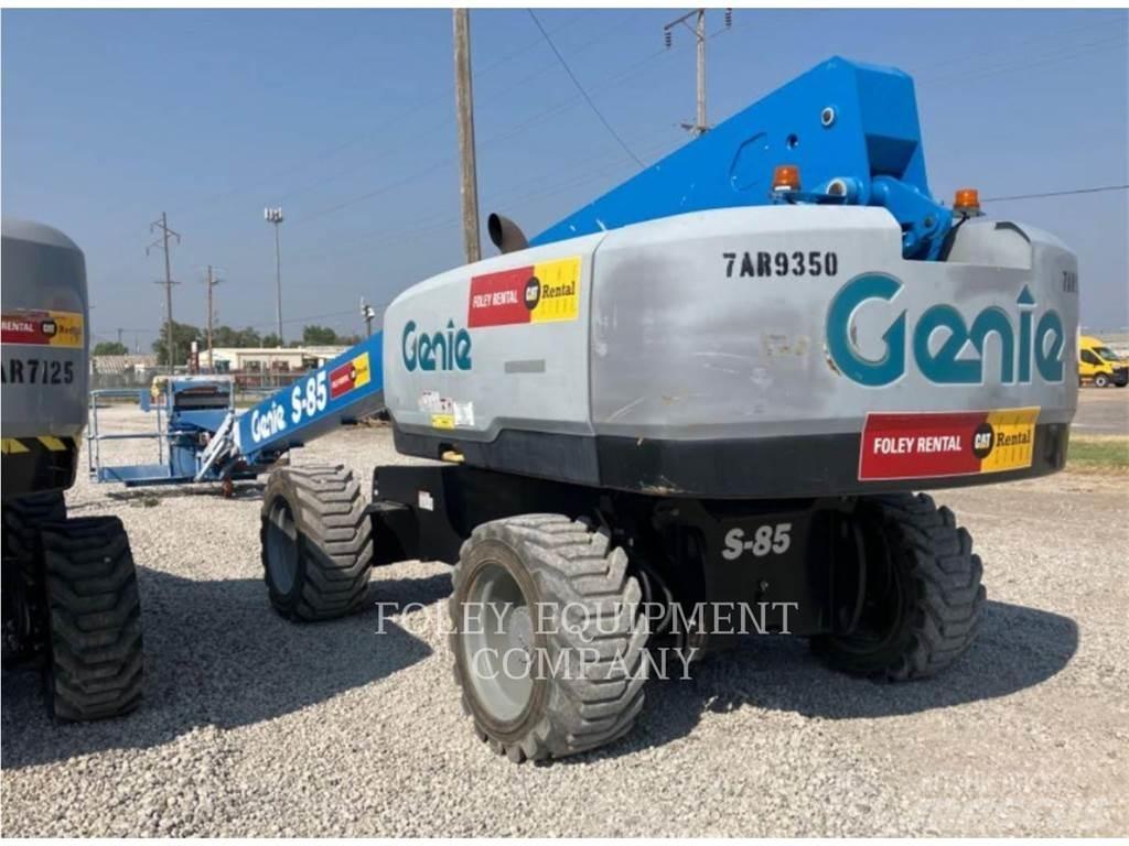Genie S85D4W Kĺbové plošiny