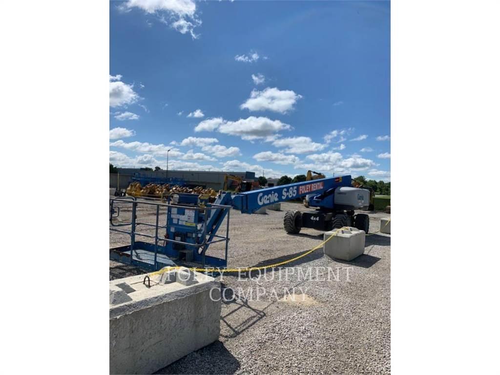 Genie S85D4W Kĺbové plošiny