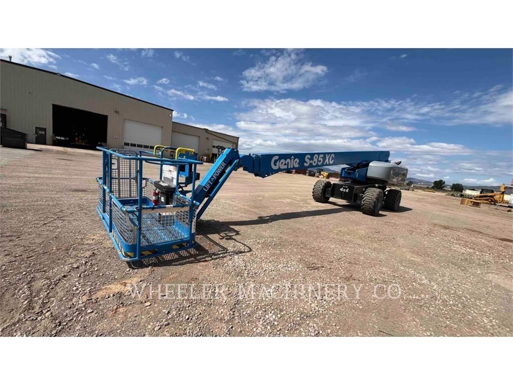 Genie S85XC Kĺbové plošiny