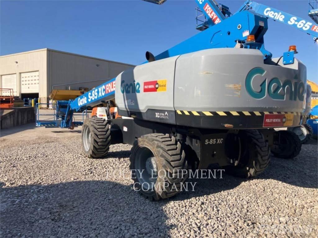 Genie S85XCD4W Kĺbové plošiny