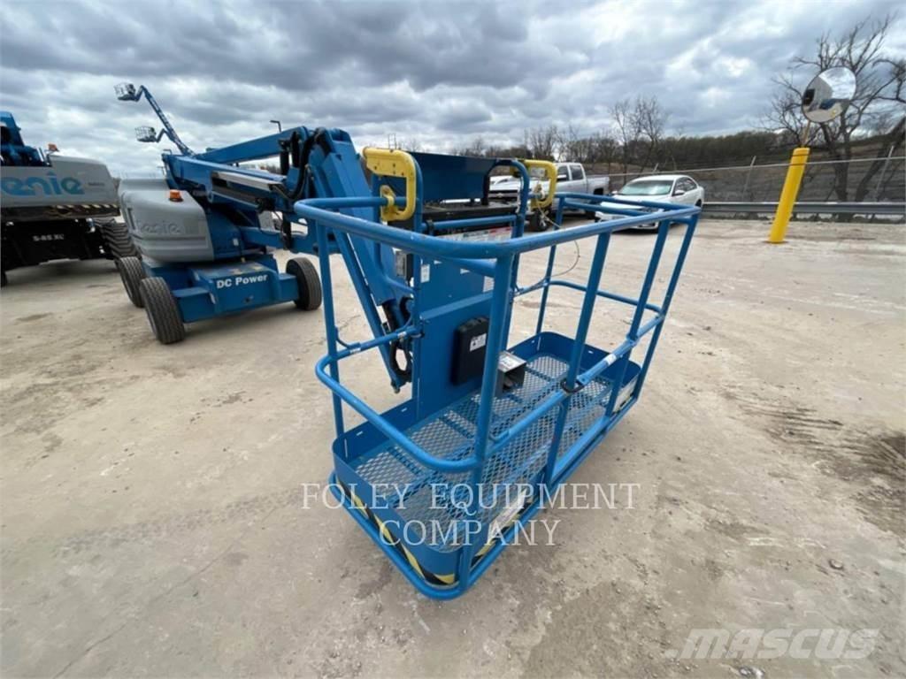 Genie Z45/25JDC Kĺbové plošiny