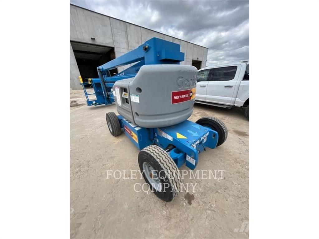 Genie Z45/25JDC Kĺbové plošiny
