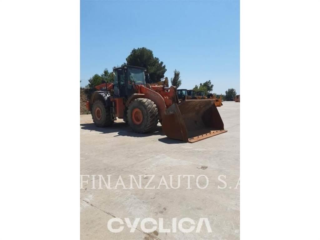Hitachi ZW310 Kolesové nakladače