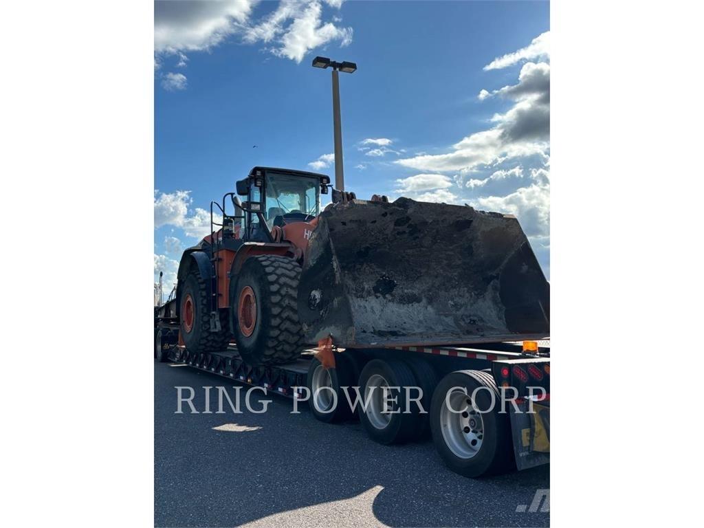 Hitachi ZW3706-6 Kolesové nakladače