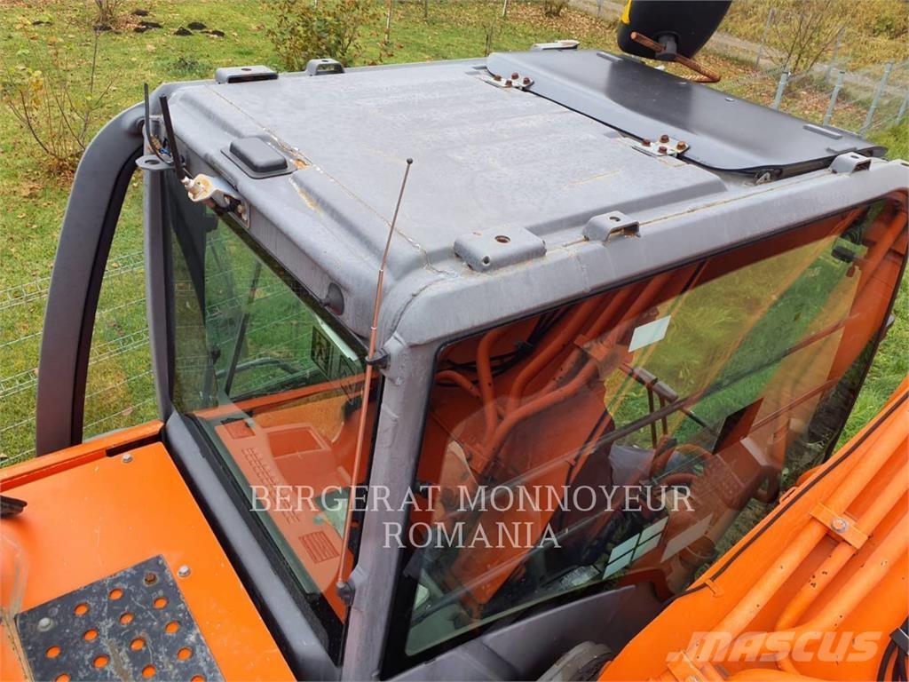 Hitachi ZX280LCN-3 Pásové rýpadlá