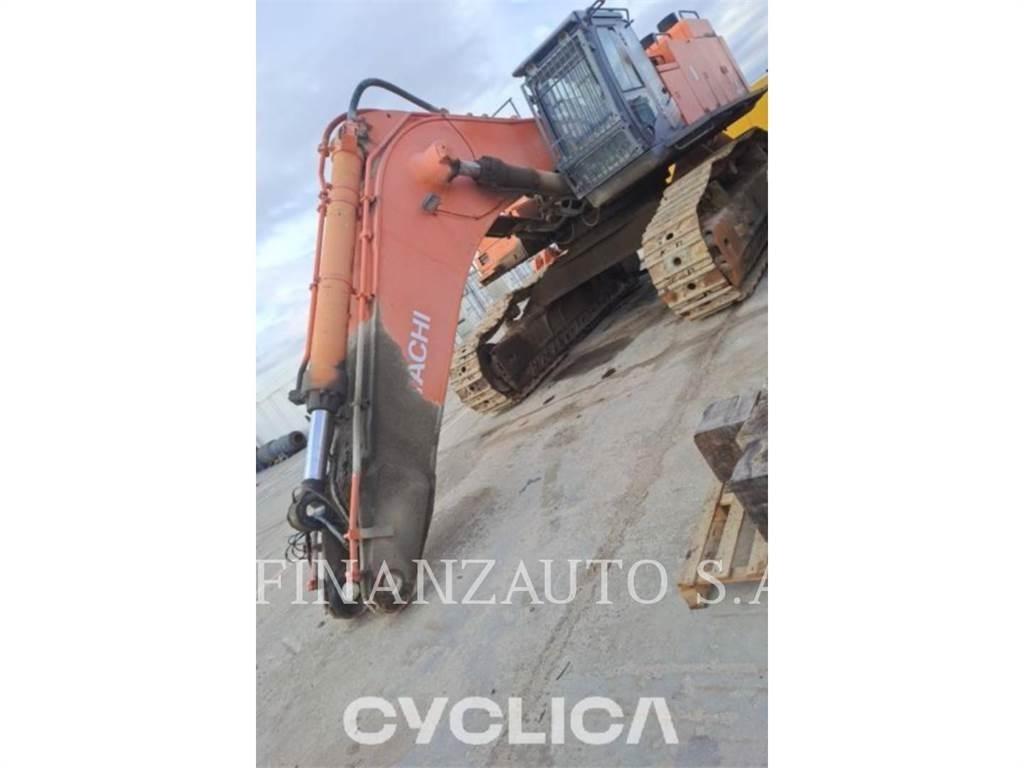 Hitachi ZX870 Pásové rýpadlá