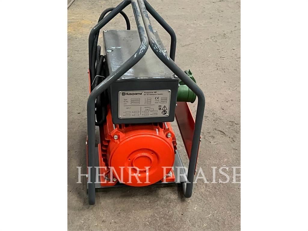 Husqvarna CF11 Stavebníctvo - ostatné